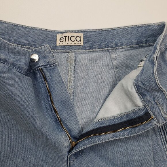 Etica Max Pleated High-Waist Denim Shorts Womens Sz 29 Ethereal Blue 100% Cotton - Picture 12 of 16
